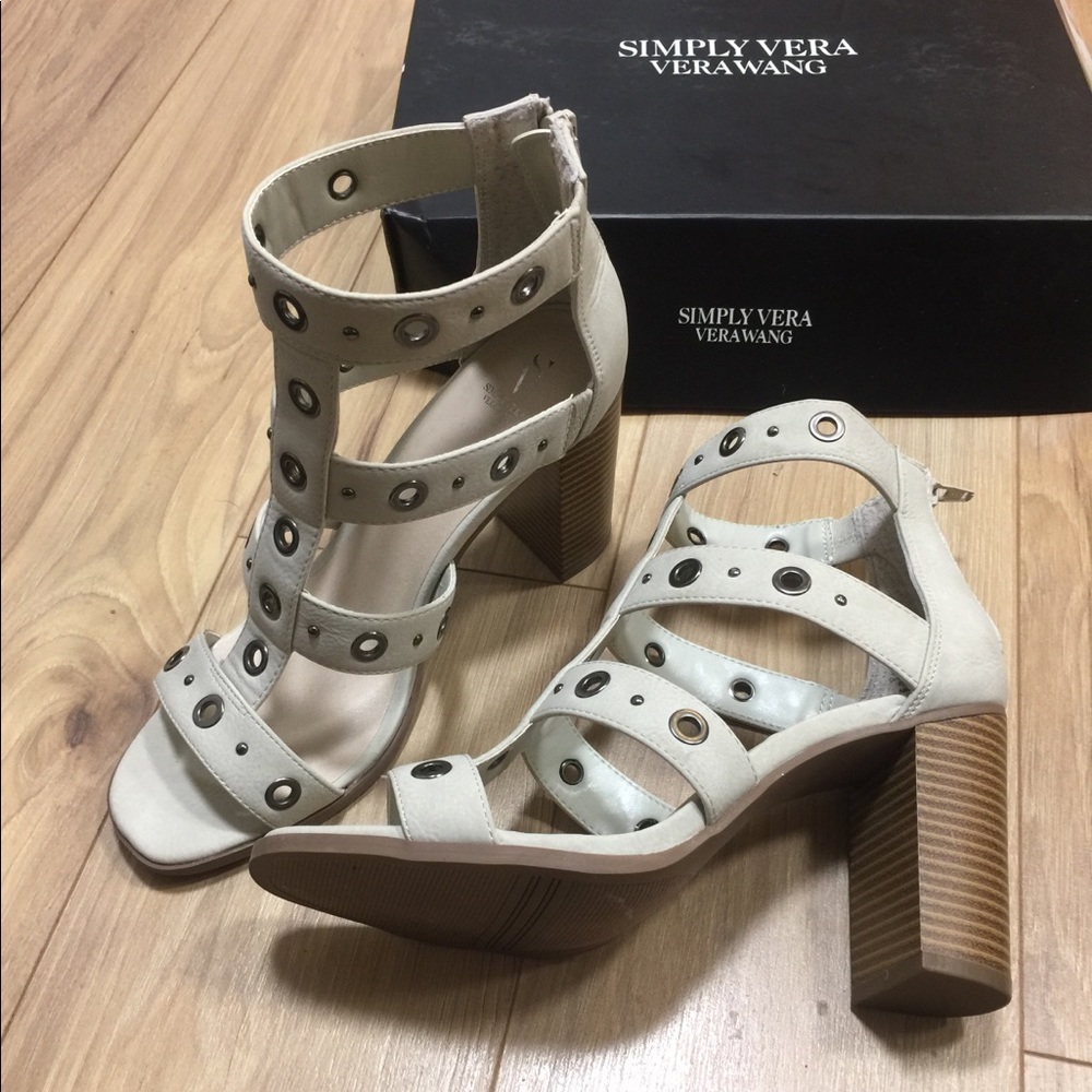 Simply Vera Sandals